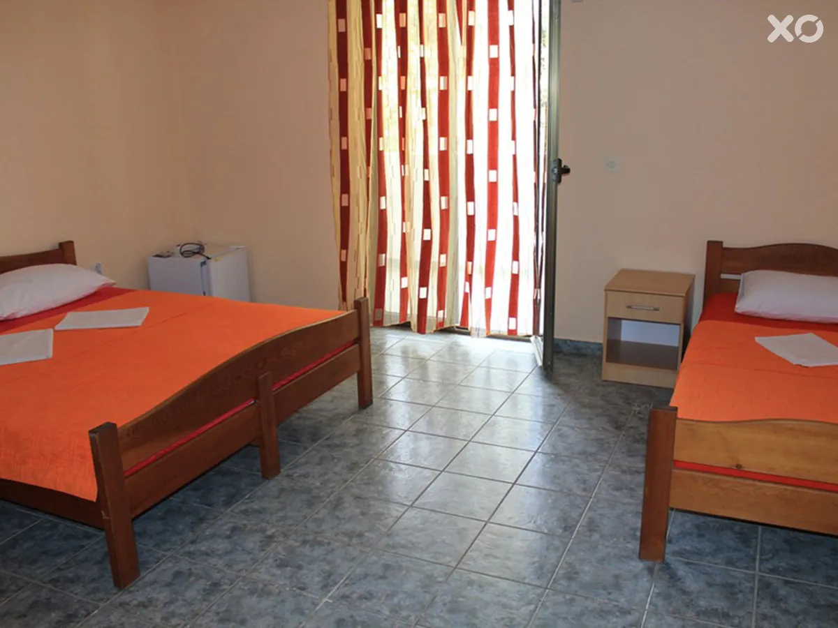 Mirko Villa (Becici)