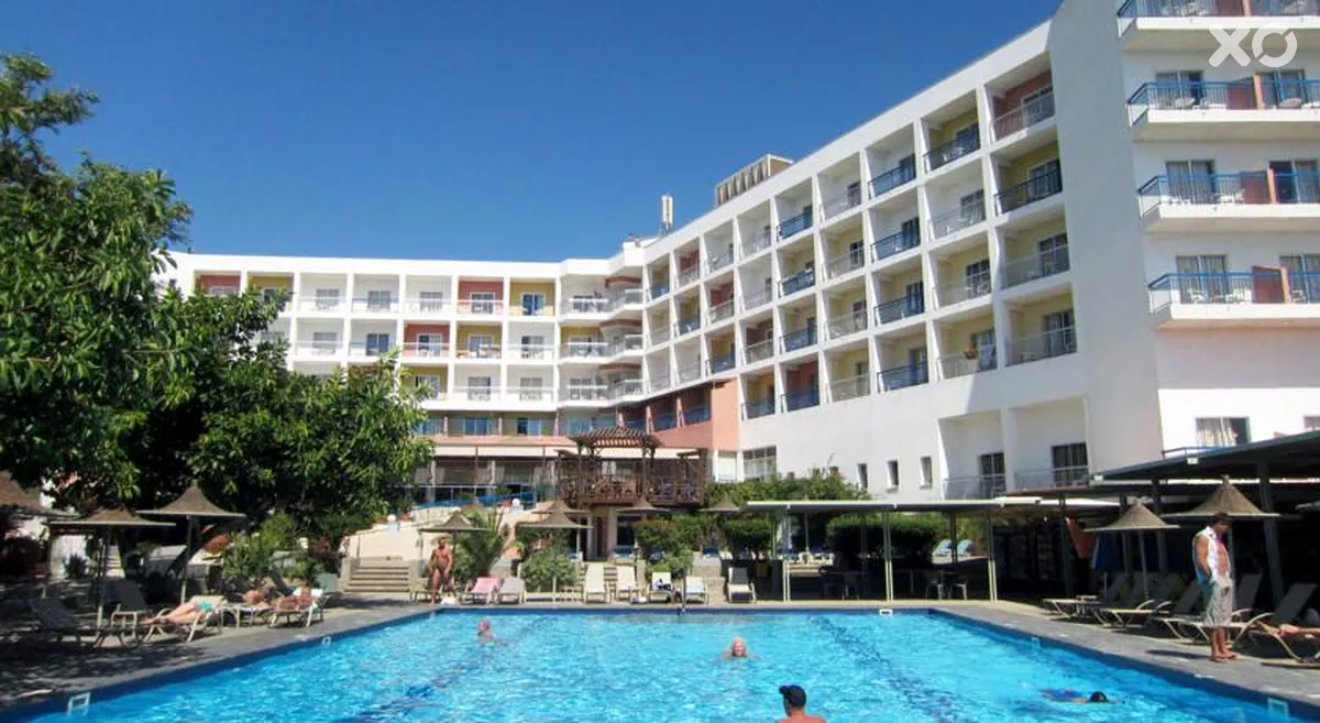 Marina Hotel