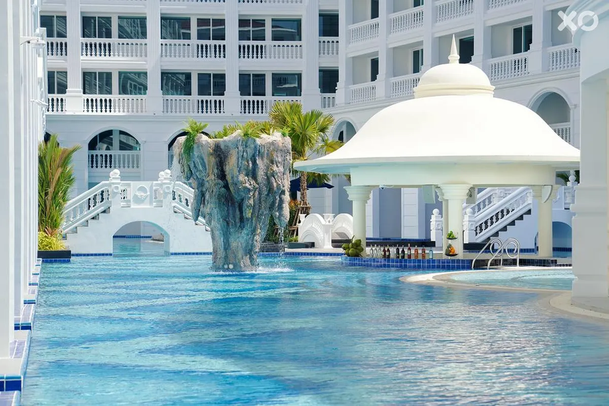 Movenpick Myth Patong Phuket Hotel