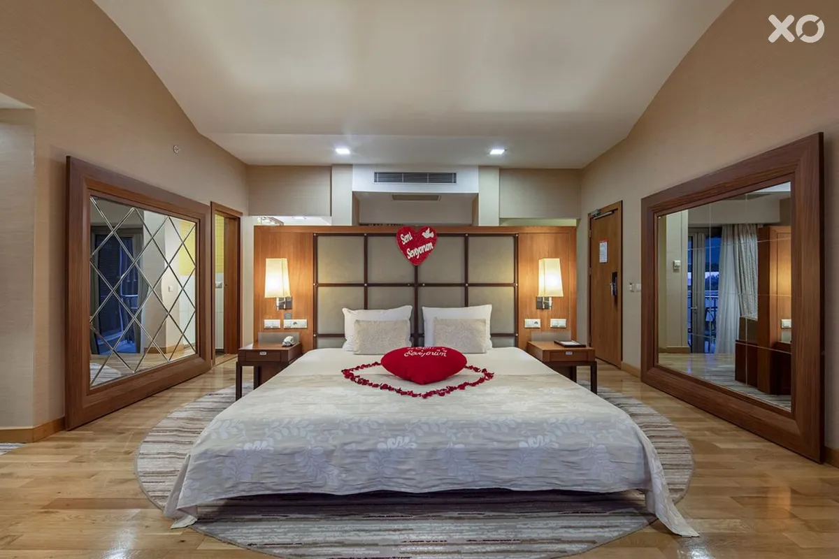 Rixos Sungate Hotel