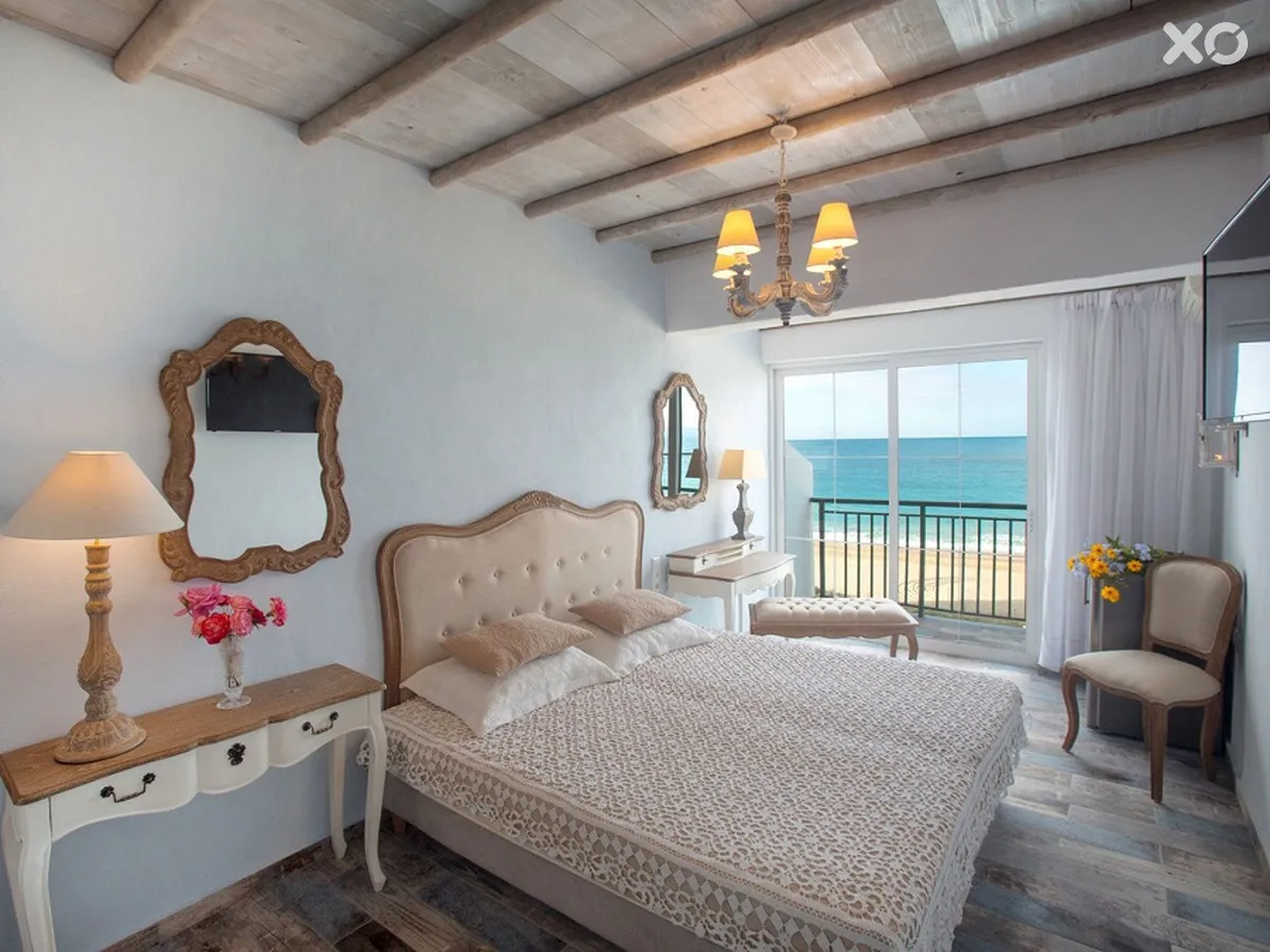 Golden Beach Hotel