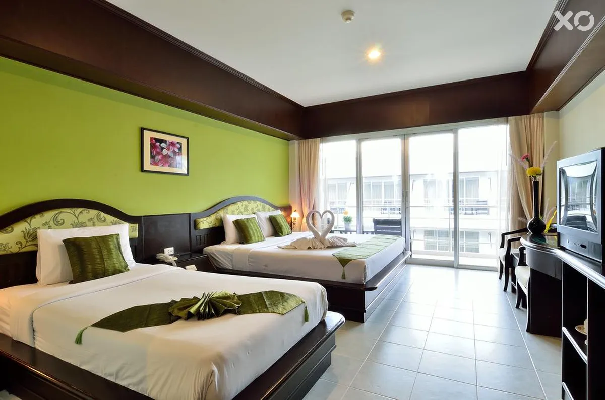 Samui First House Hotel