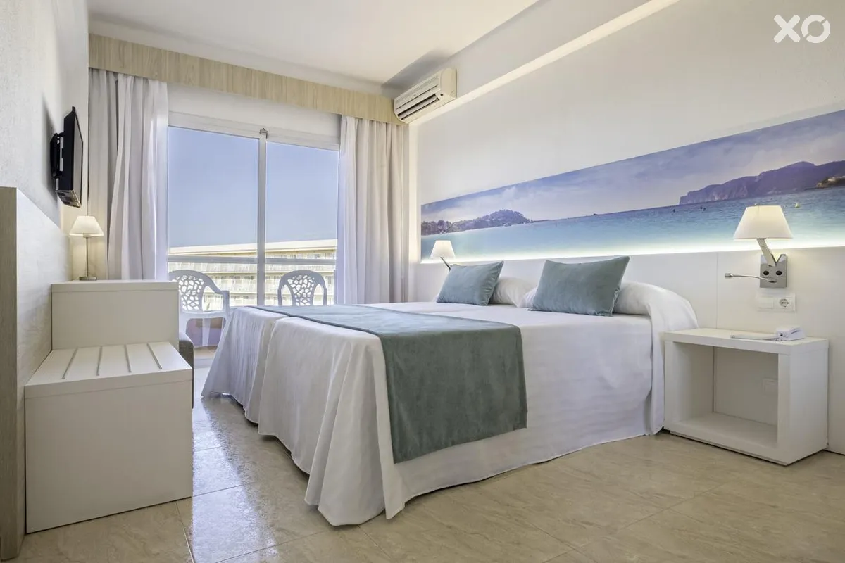 AzuLine Hotel Bahamas