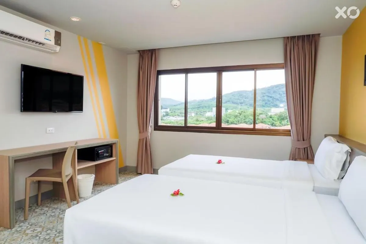 Recenta Suite Phuket Suanluang