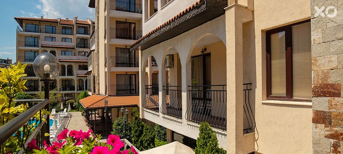 Rose Village Aparthotel