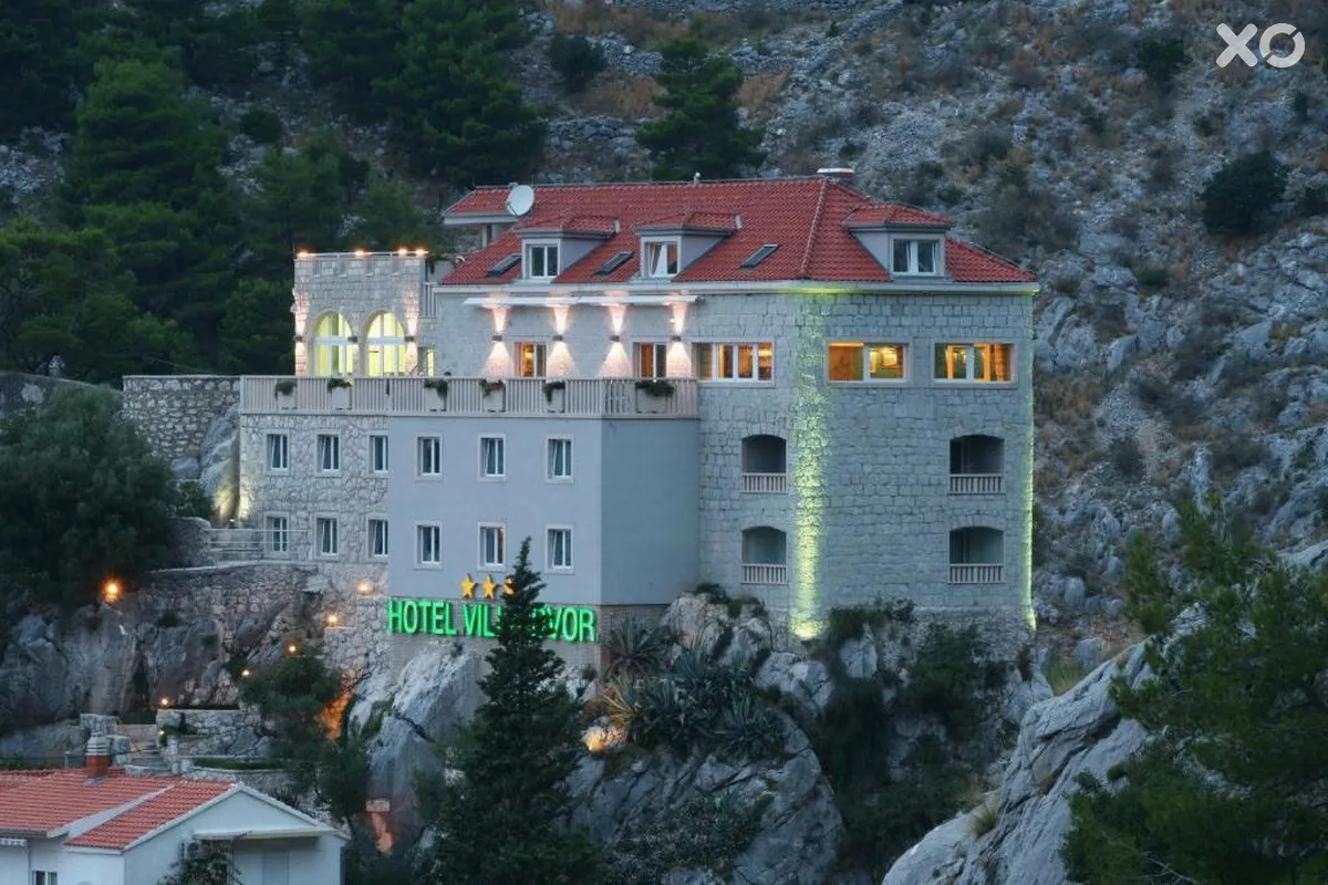 Boutique Hotel Villa Dvor Hotel