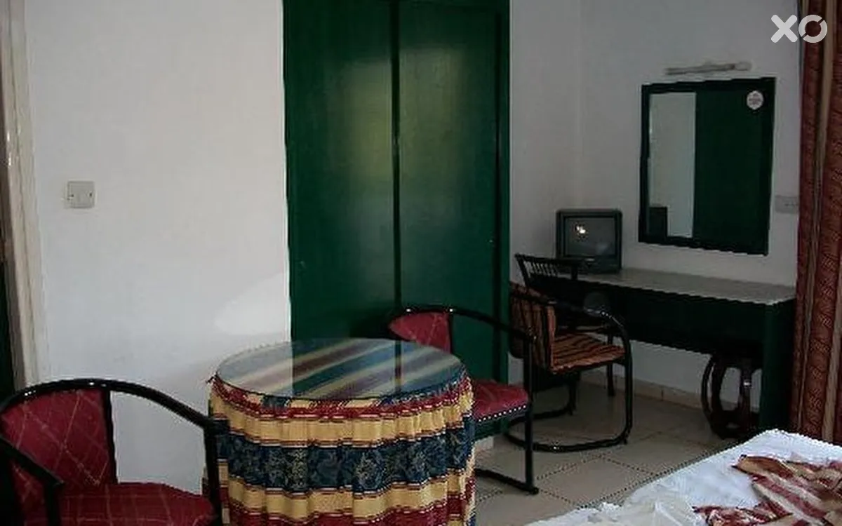 Paphiessa Hotel & Apartments