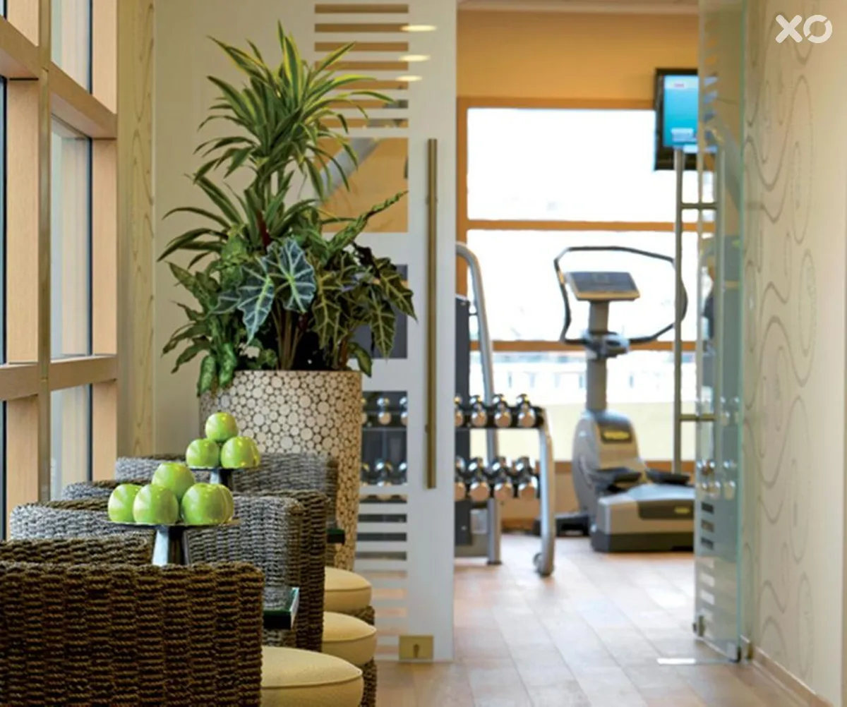 Divani Caravel Hotel