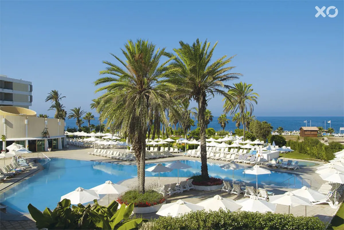 Louis Imperial Beach Hotel