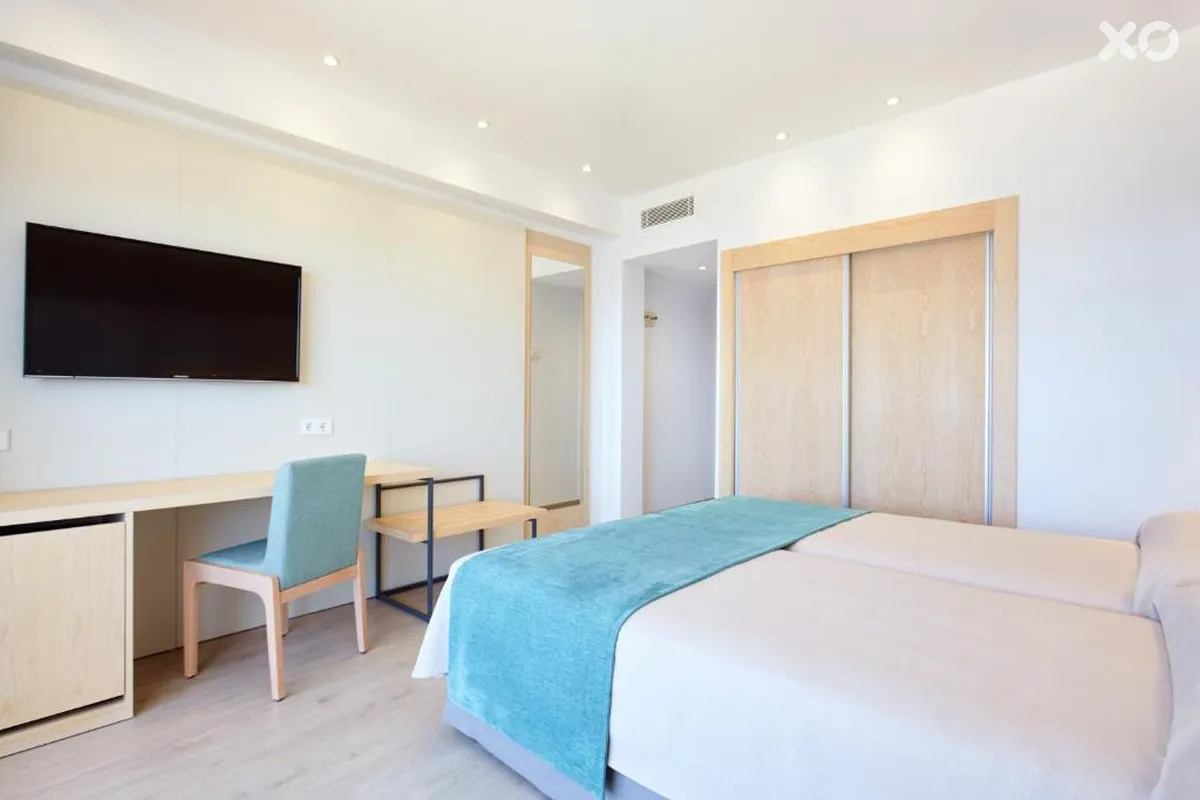 Universal Cabo Blanco Adults Only Hotel