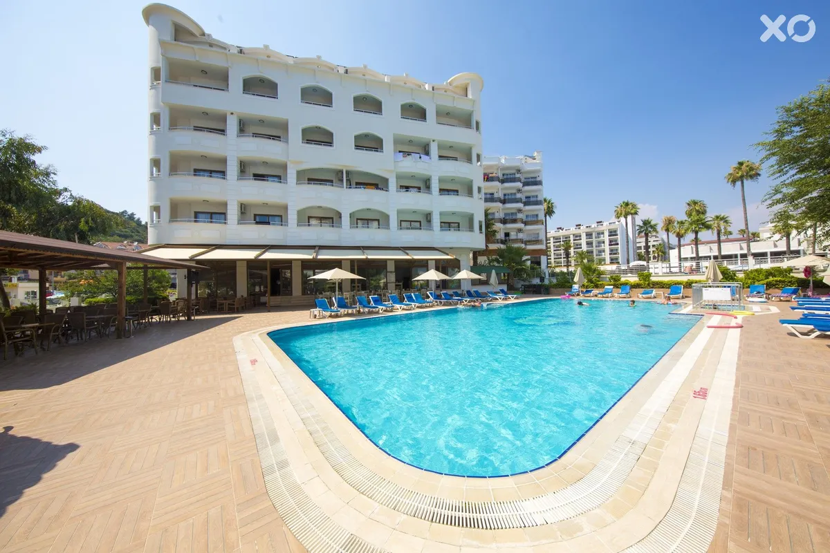 My Dream Hotel