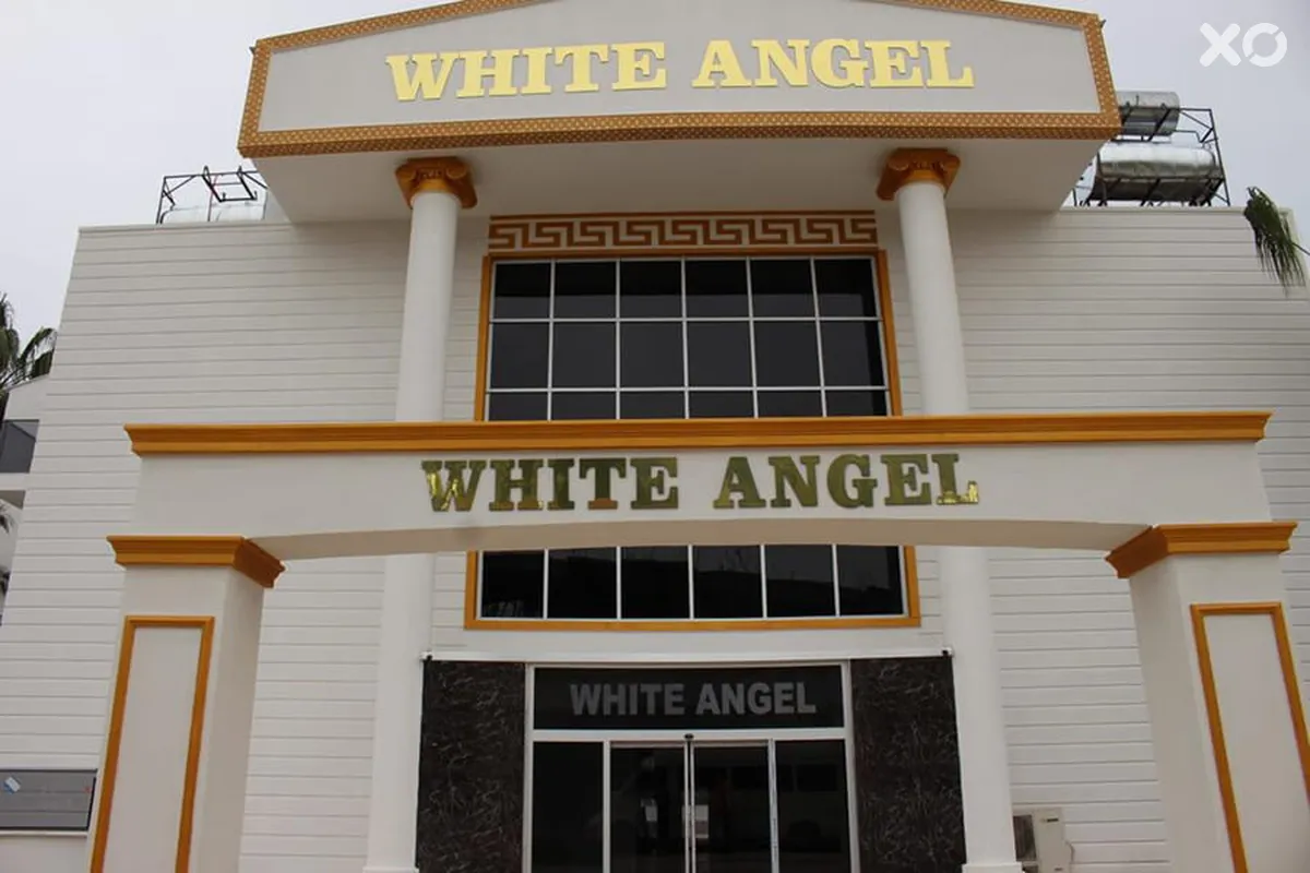 Dionisus Hotel (White Angel)