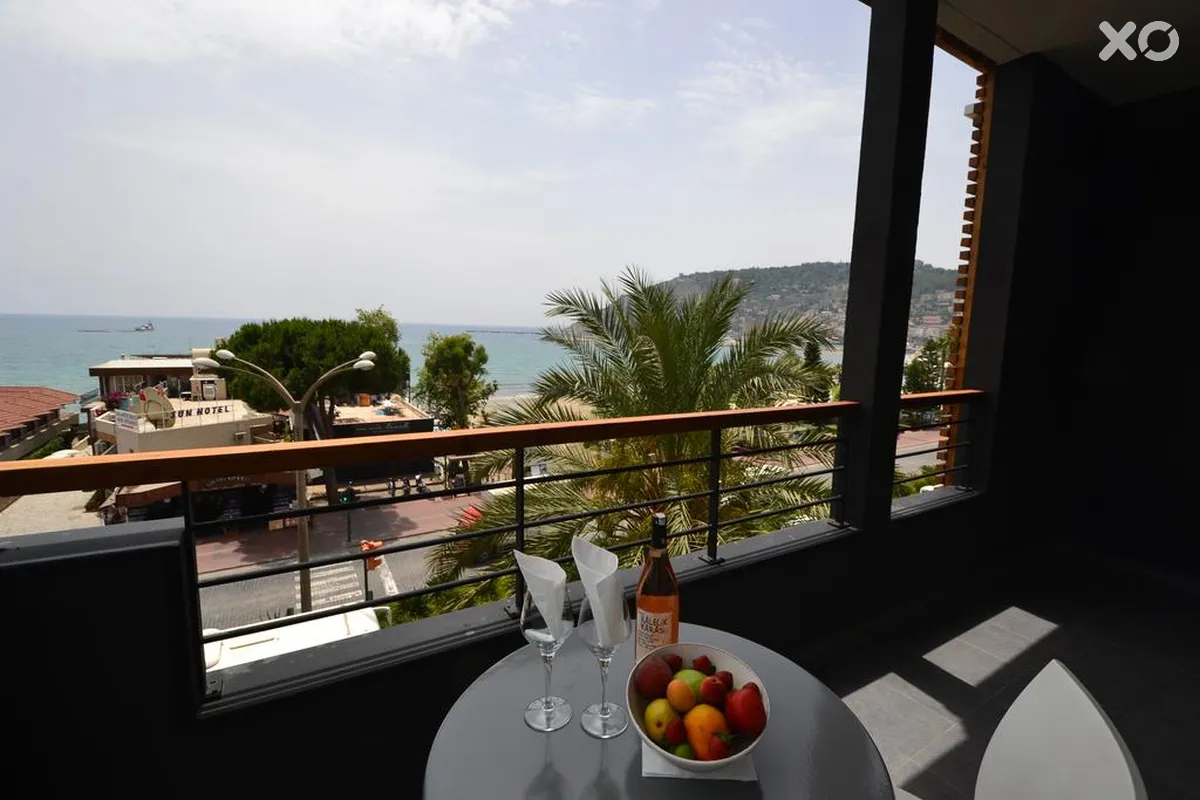 En Vie Beach Boutique Hotel