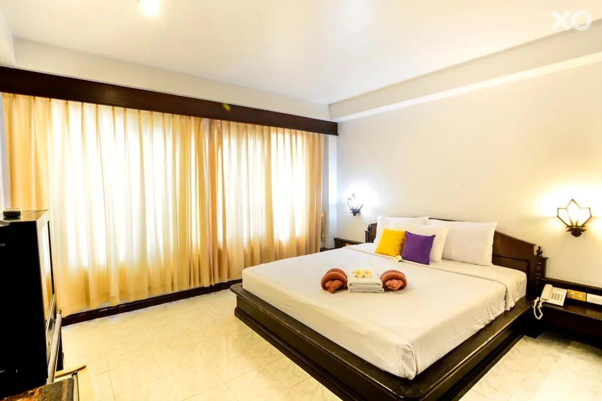 Samui First House Hotel