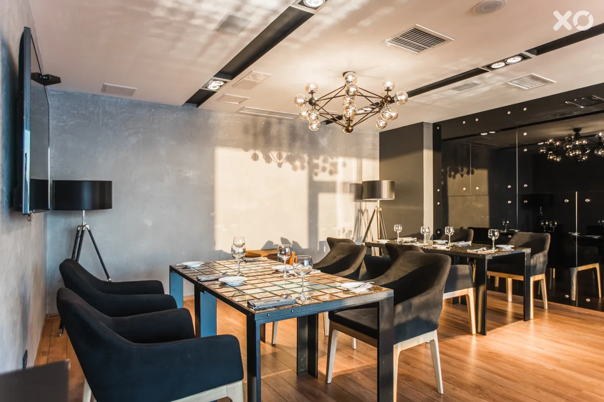 M1 Club Hotel