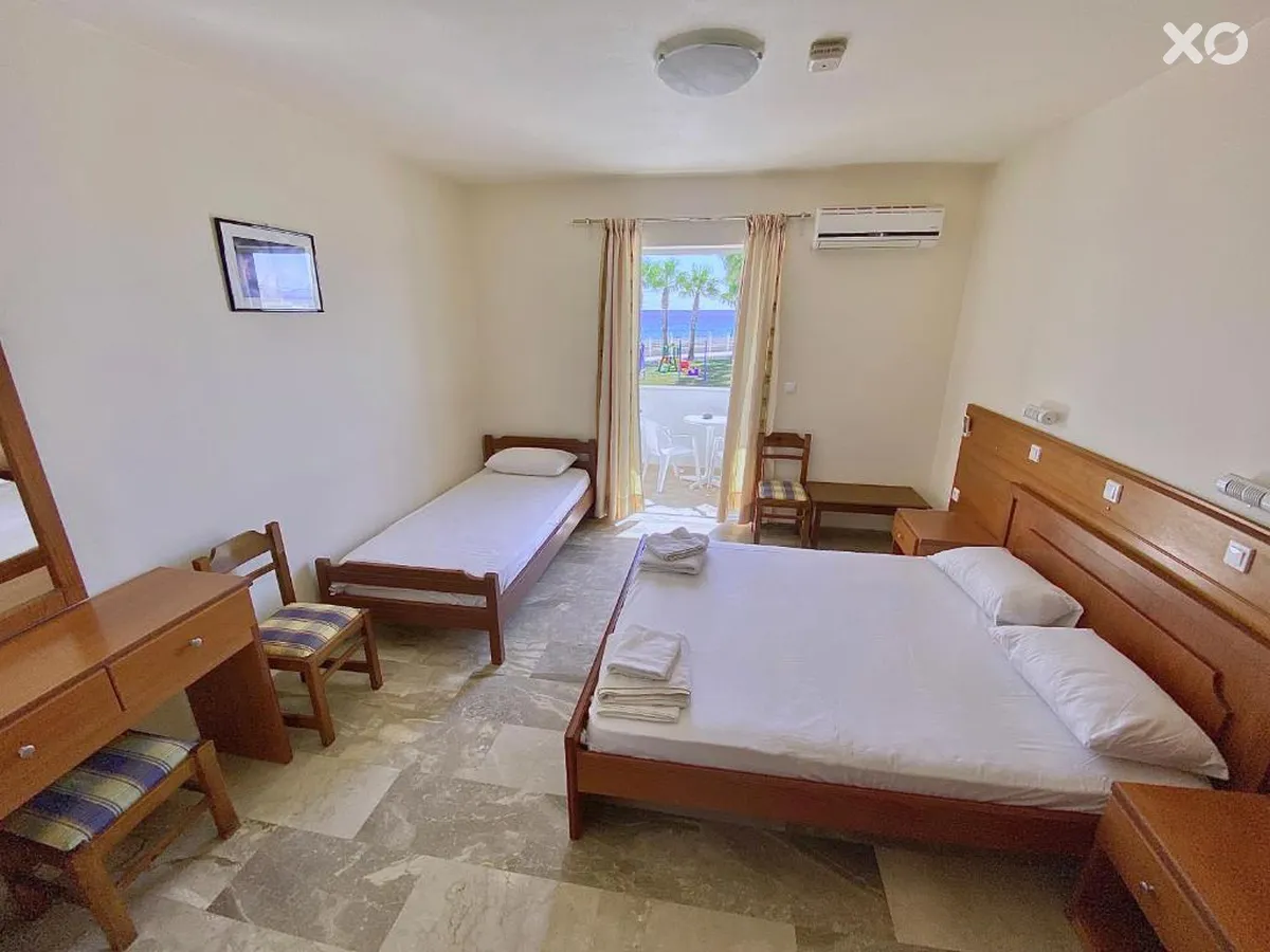 Mammis Beach Hotel