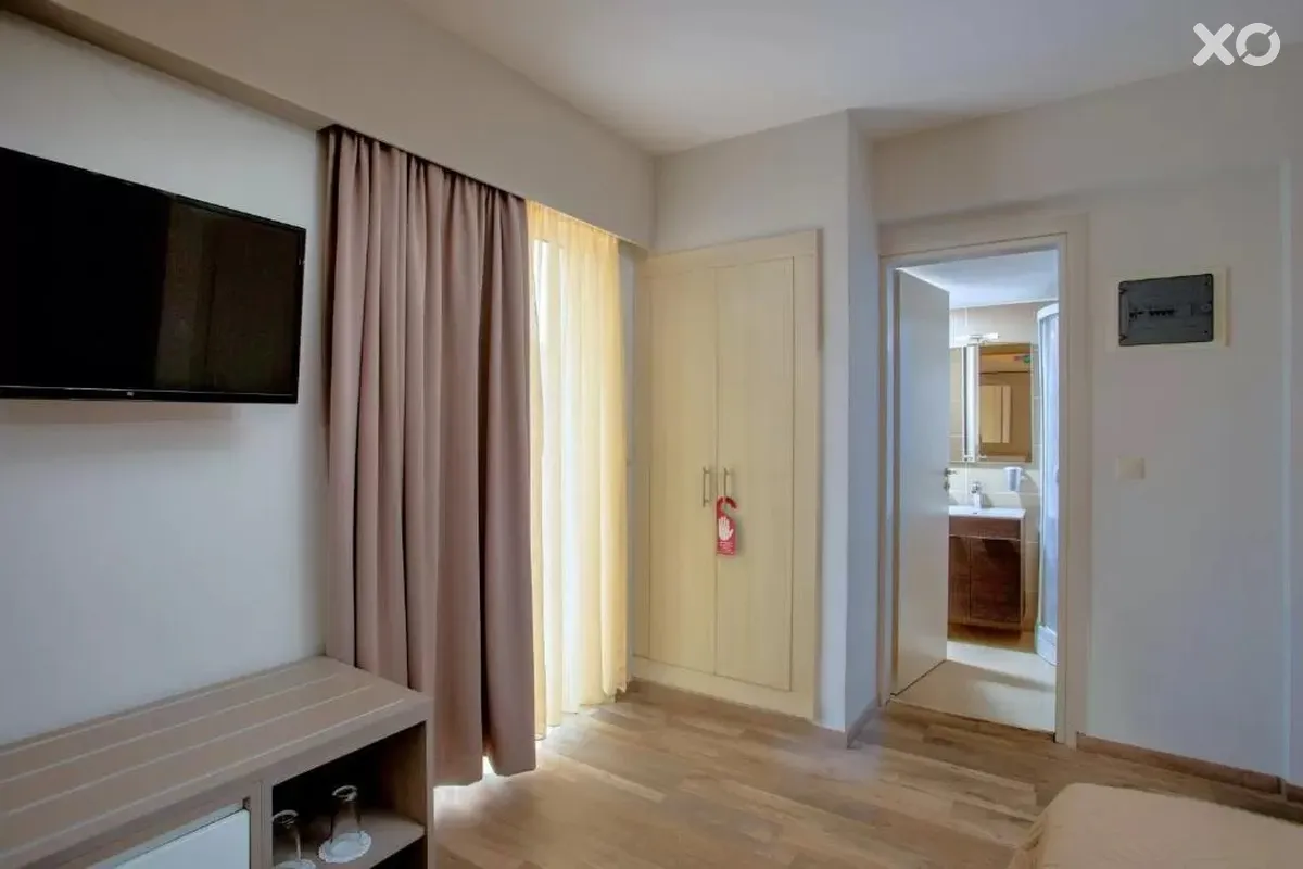 Irini Hotel