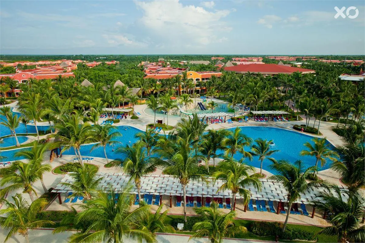Barcelo Maya Grand Resort