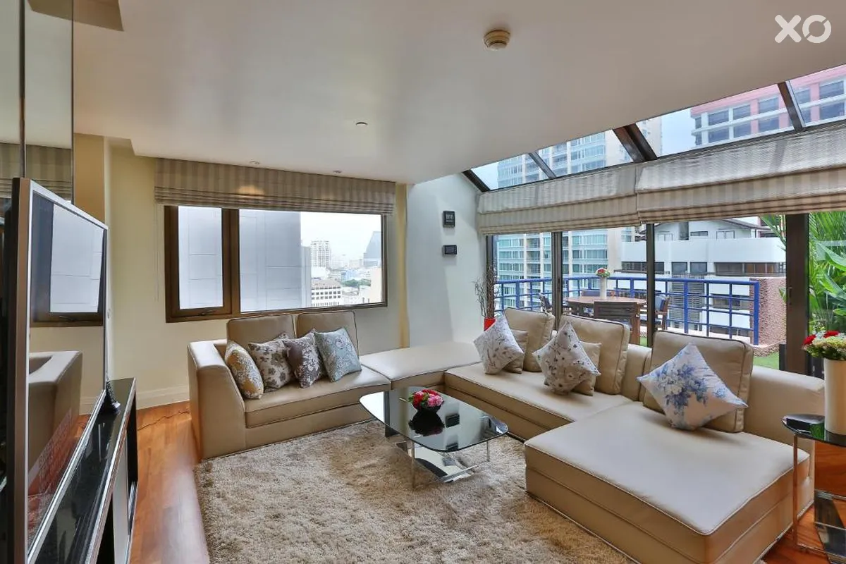 Siri Sathorn Hotel By UHG