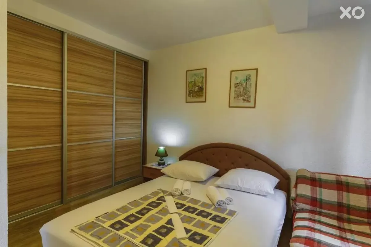 Popovic Apartments