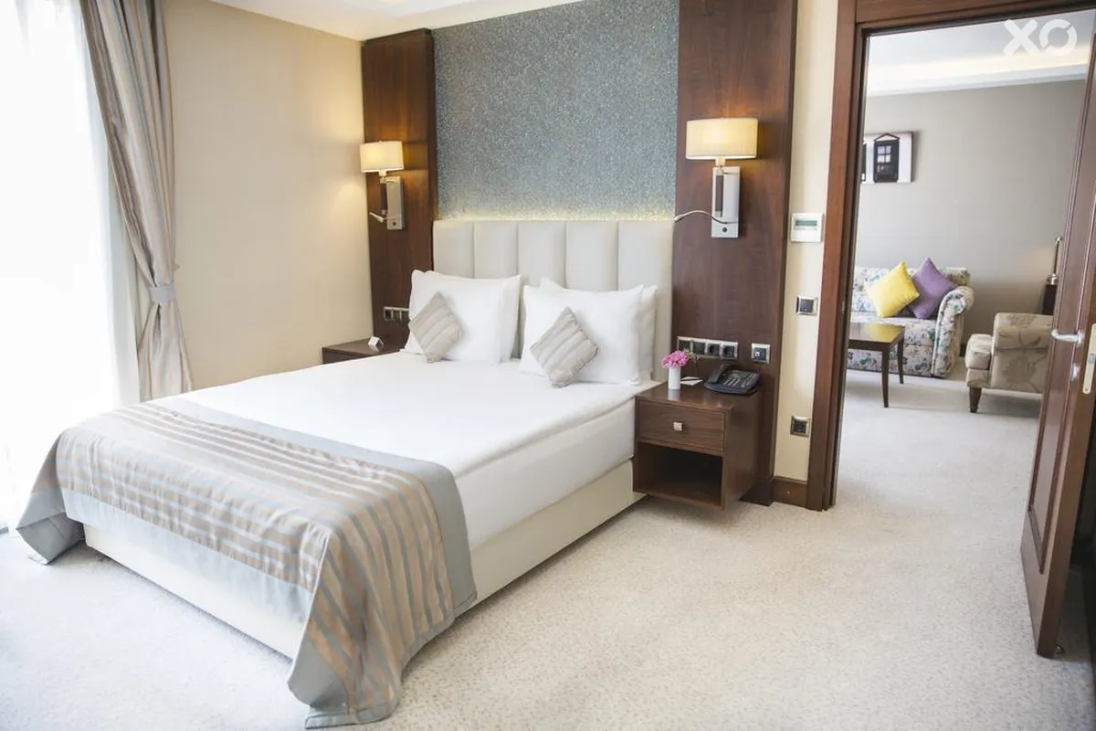 Grand Aras Hotel & Suites