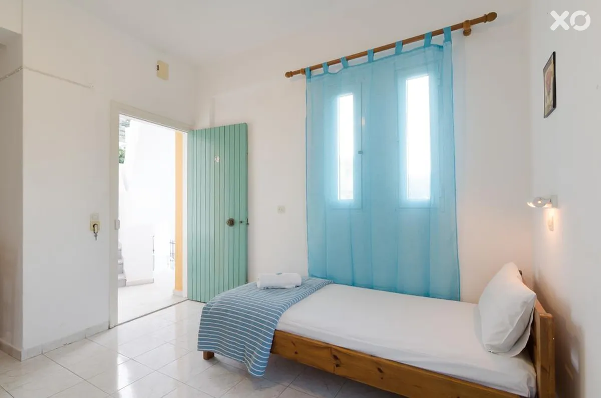 Aglaia Apartments
