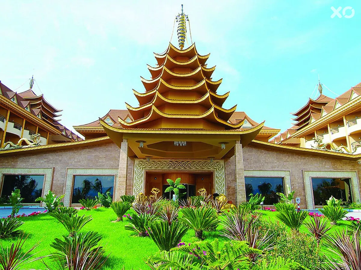 Royal Dragon Hotel