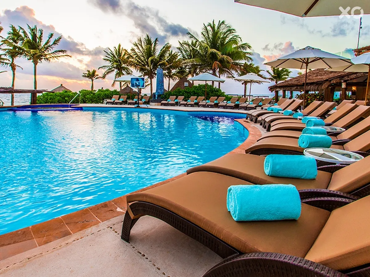 Desire Riviera Maya Pearl Resort