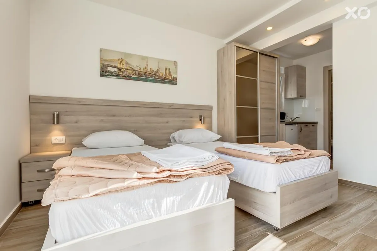 Al Mare Apartments