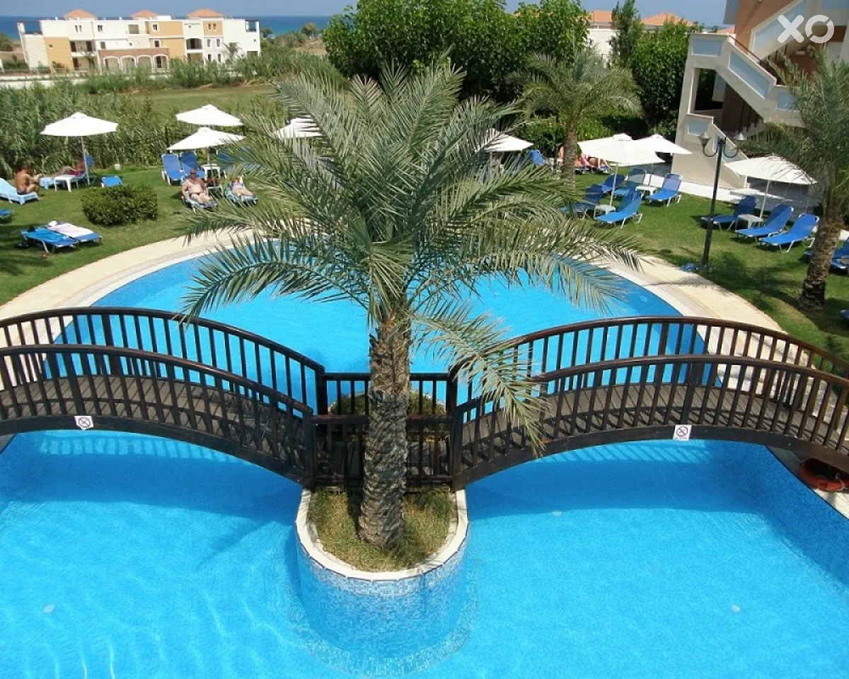 Selini Suites
