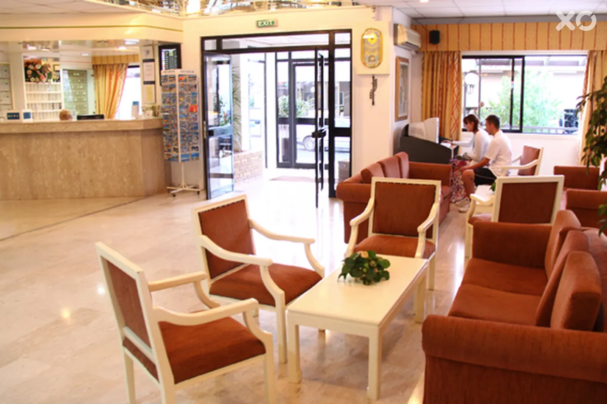 Seagull Hotel Apts