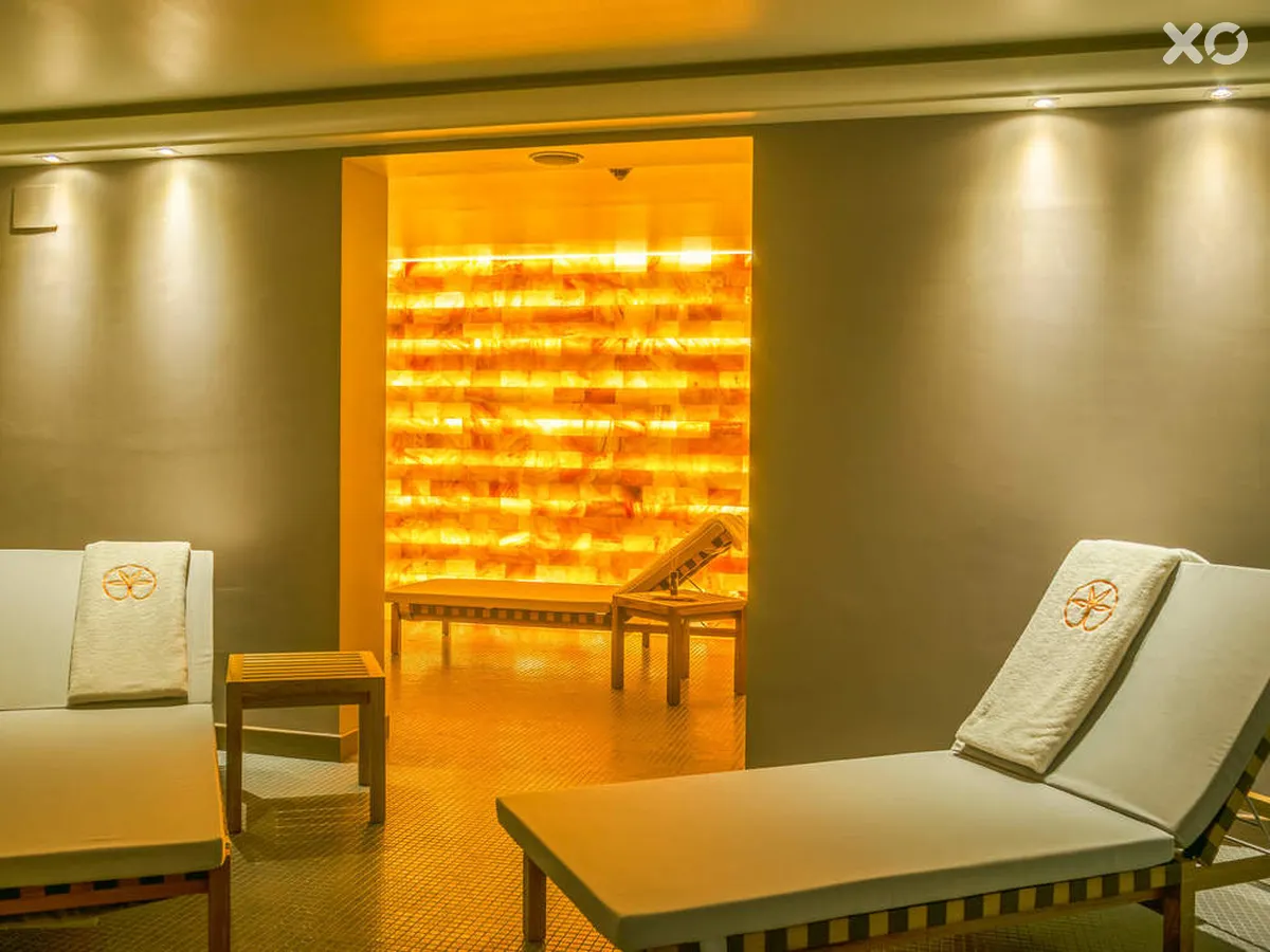 Palmon Bay Hotel & Spa