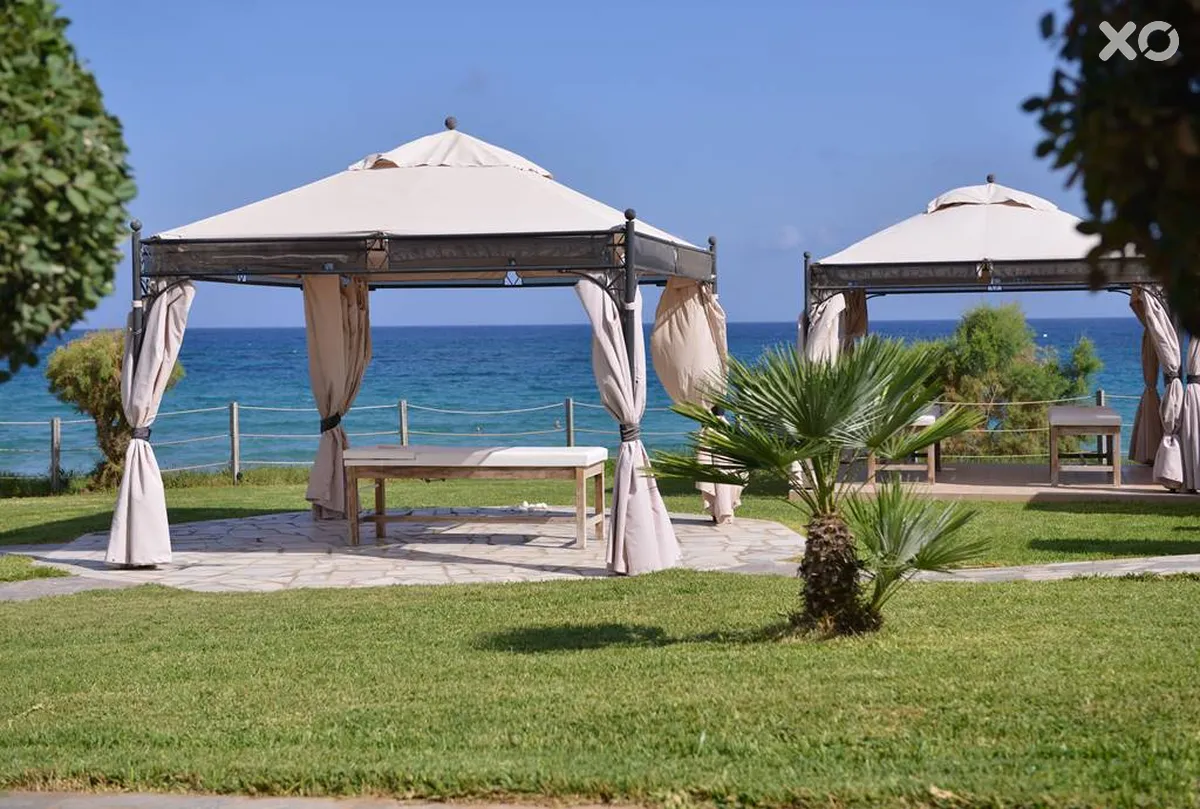 Alexander Beach Hotel & Village