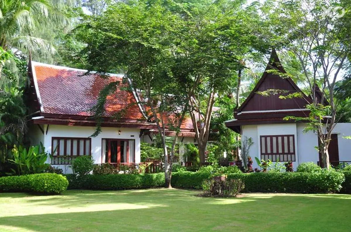Royal Lanta Resort & Spa