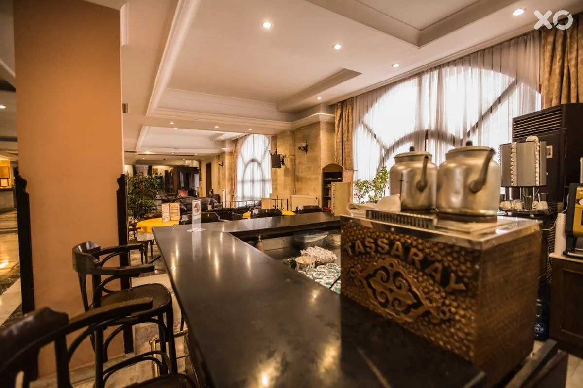Tassaray Hotel