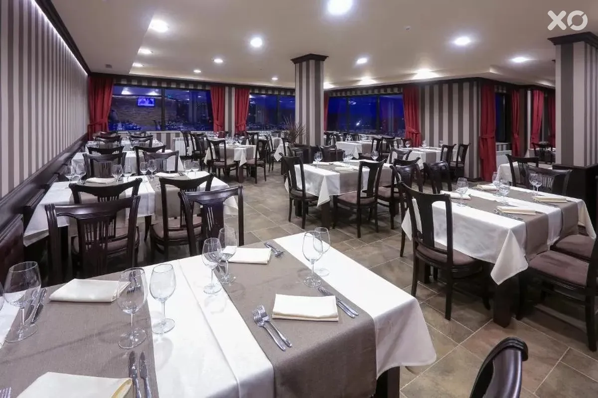 Royal Park Hotel & Apartments