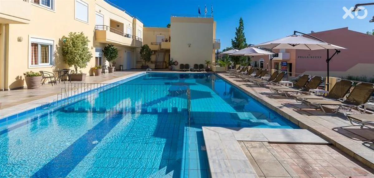 Veronica Hotel & Suites