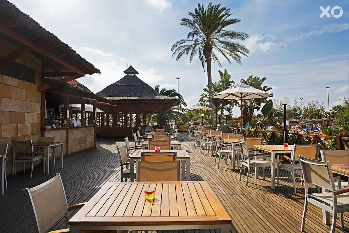 Elba Carlota Beach & Convention Resort