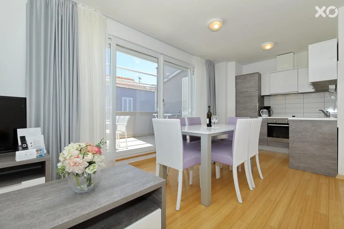 Sunnyside Apartments Petrcane