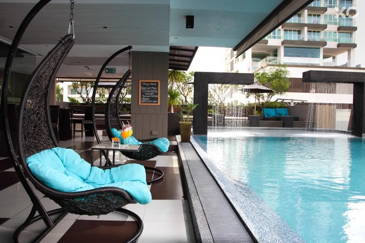 Golden Tulip Mandison Suites