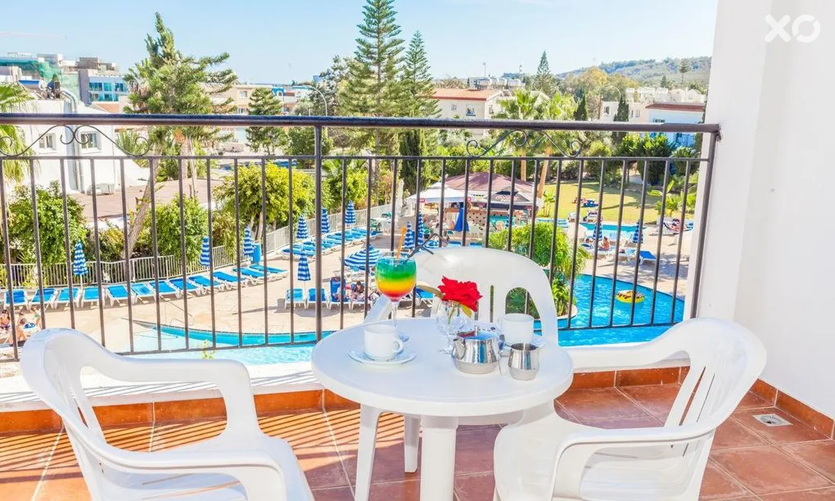 Andreotis Hotel & Apartments