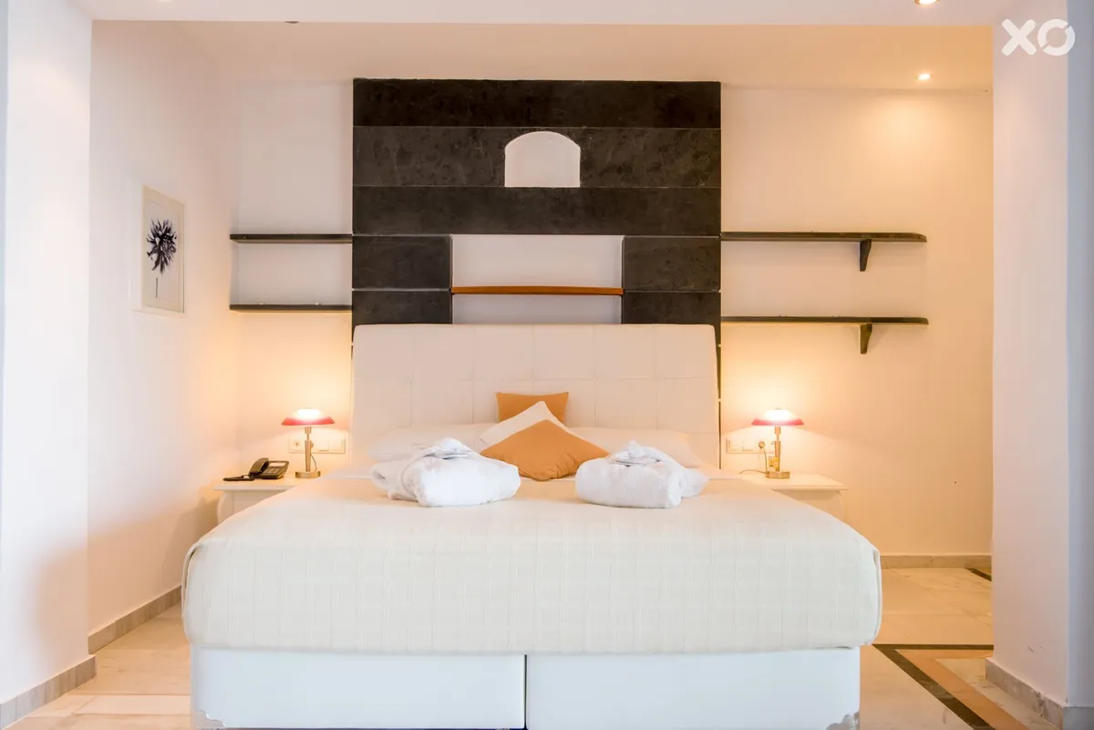 Antinea Suites Hotel & Spa