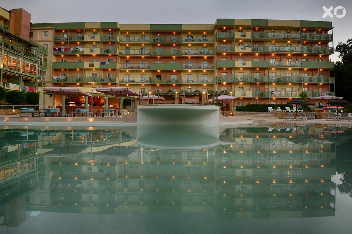 Ariti Grand Hotel