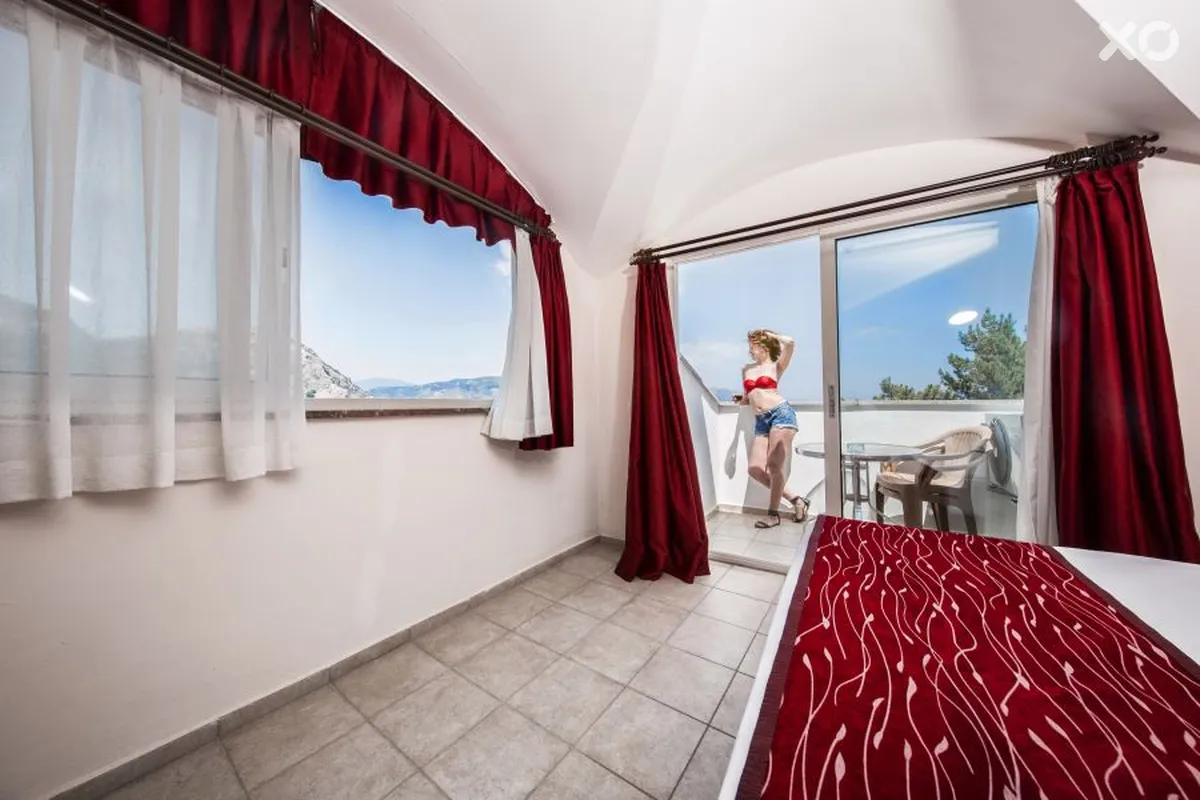 Meric Hotel