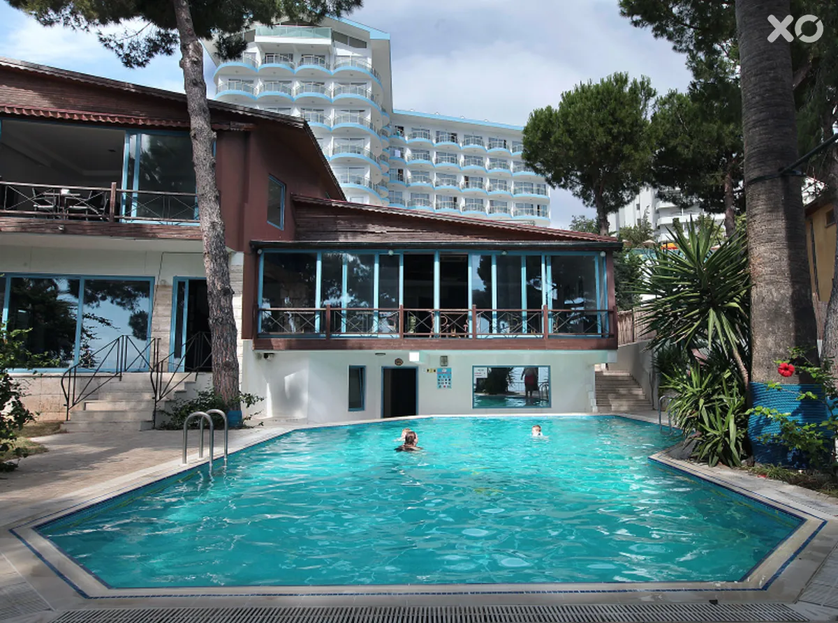 Arora Hotel