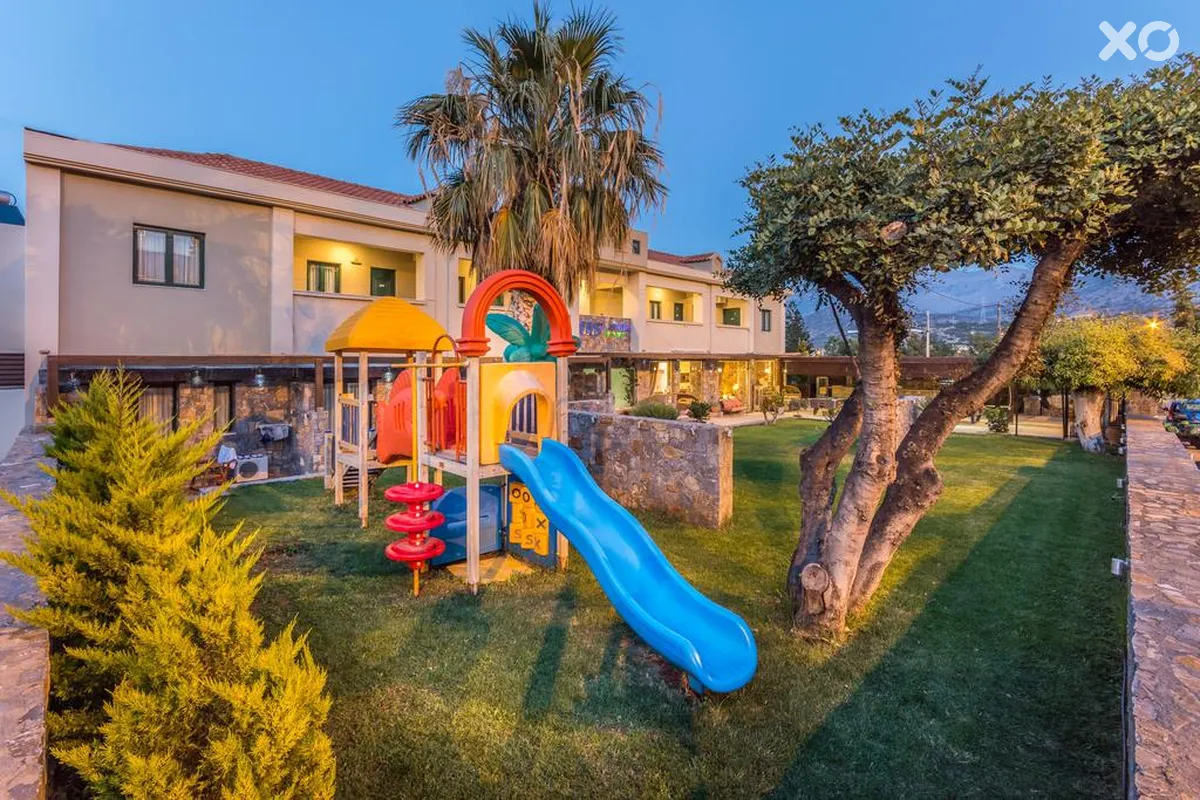 Dias Hotel & Apts
