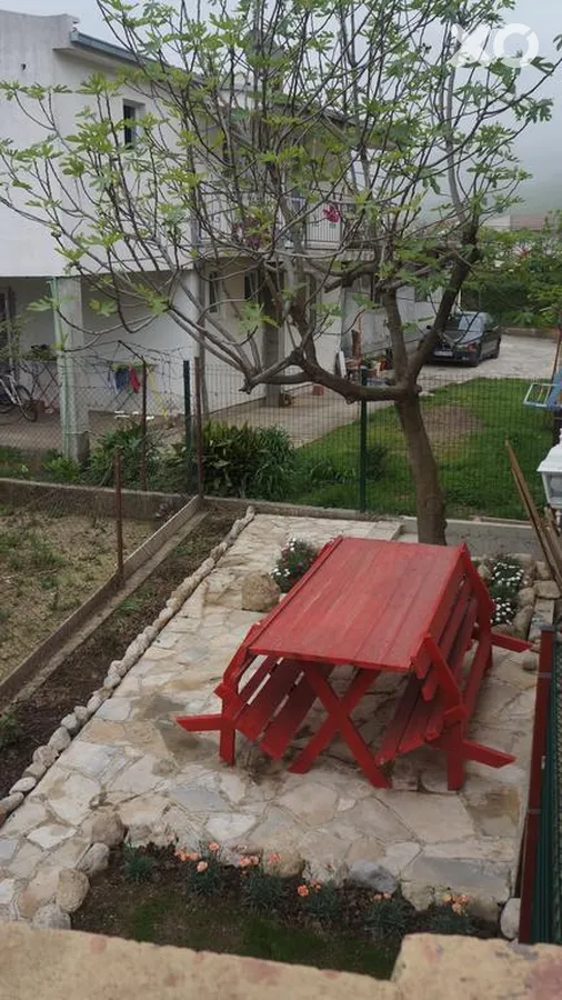 Lora Apartments