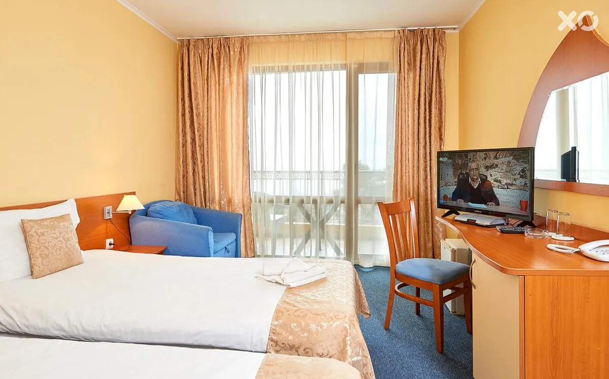 Paradise Pomorie Hotel