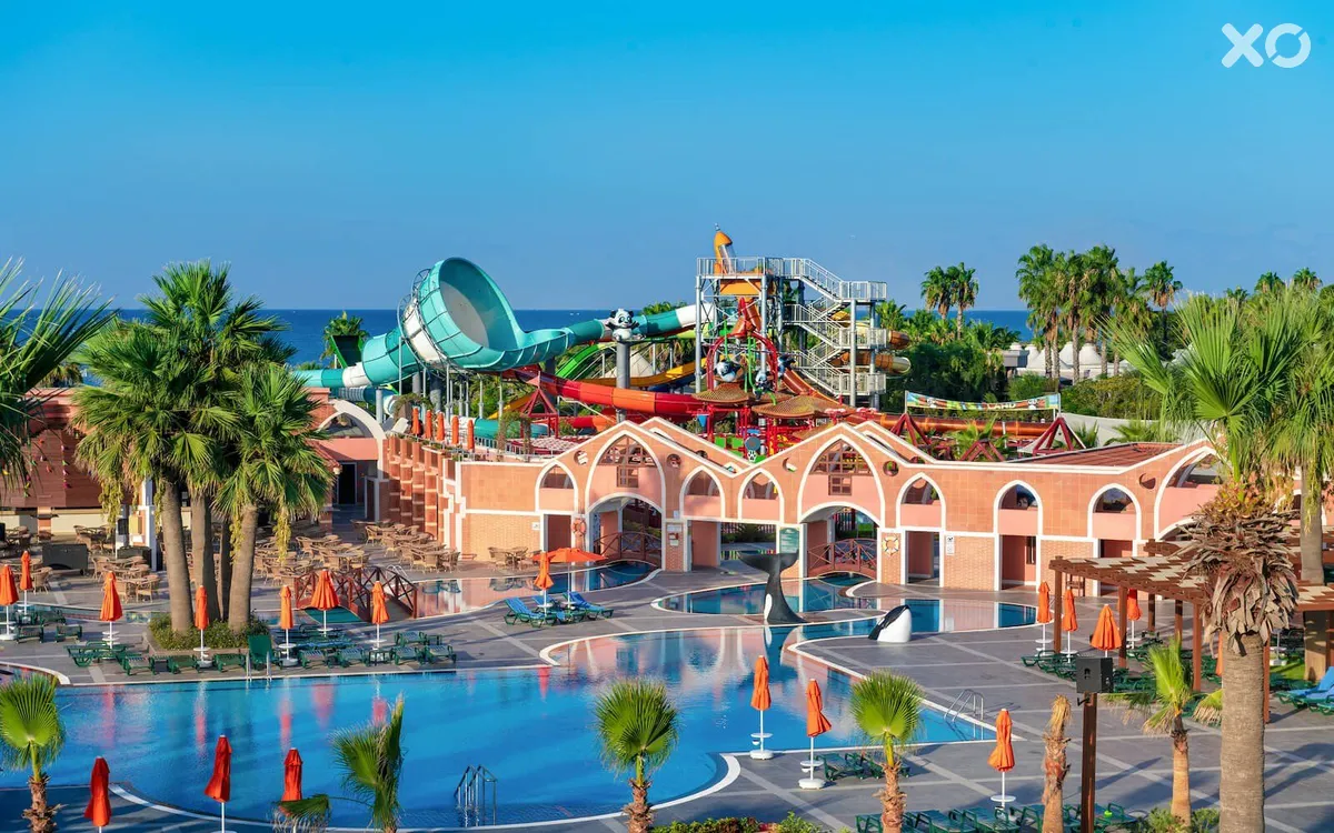 Club Mega Saray