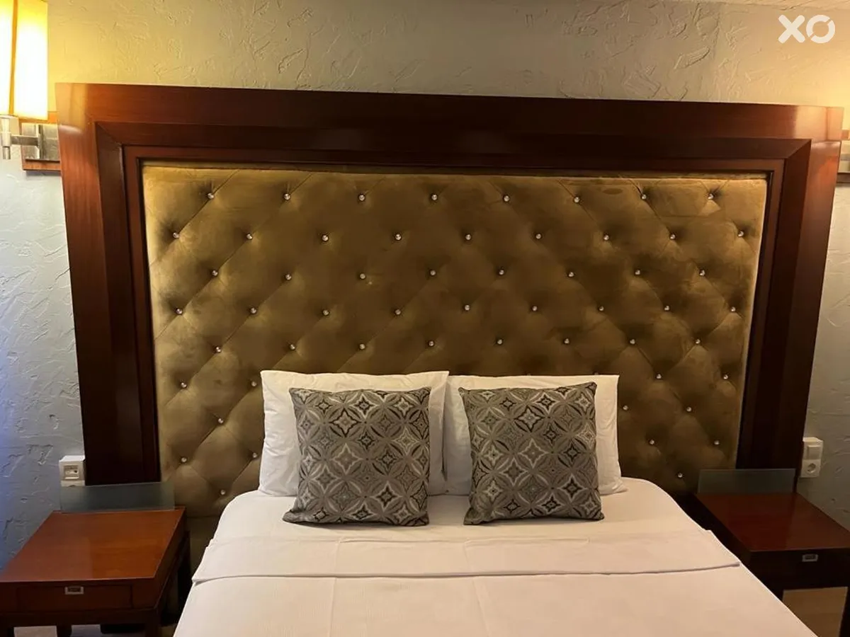 Dionisus Lara Hotel